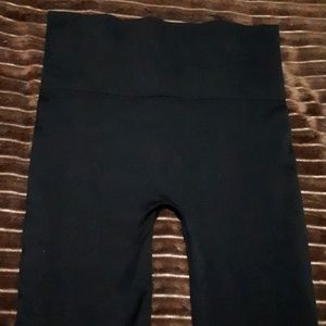 Size S. Seamless Wide Waist Leggings